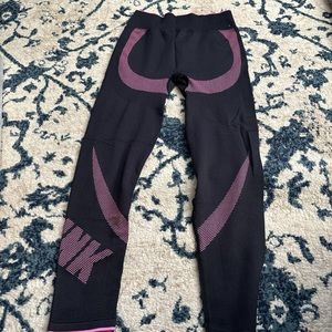 PINK/Victoria’s Secret Leggings